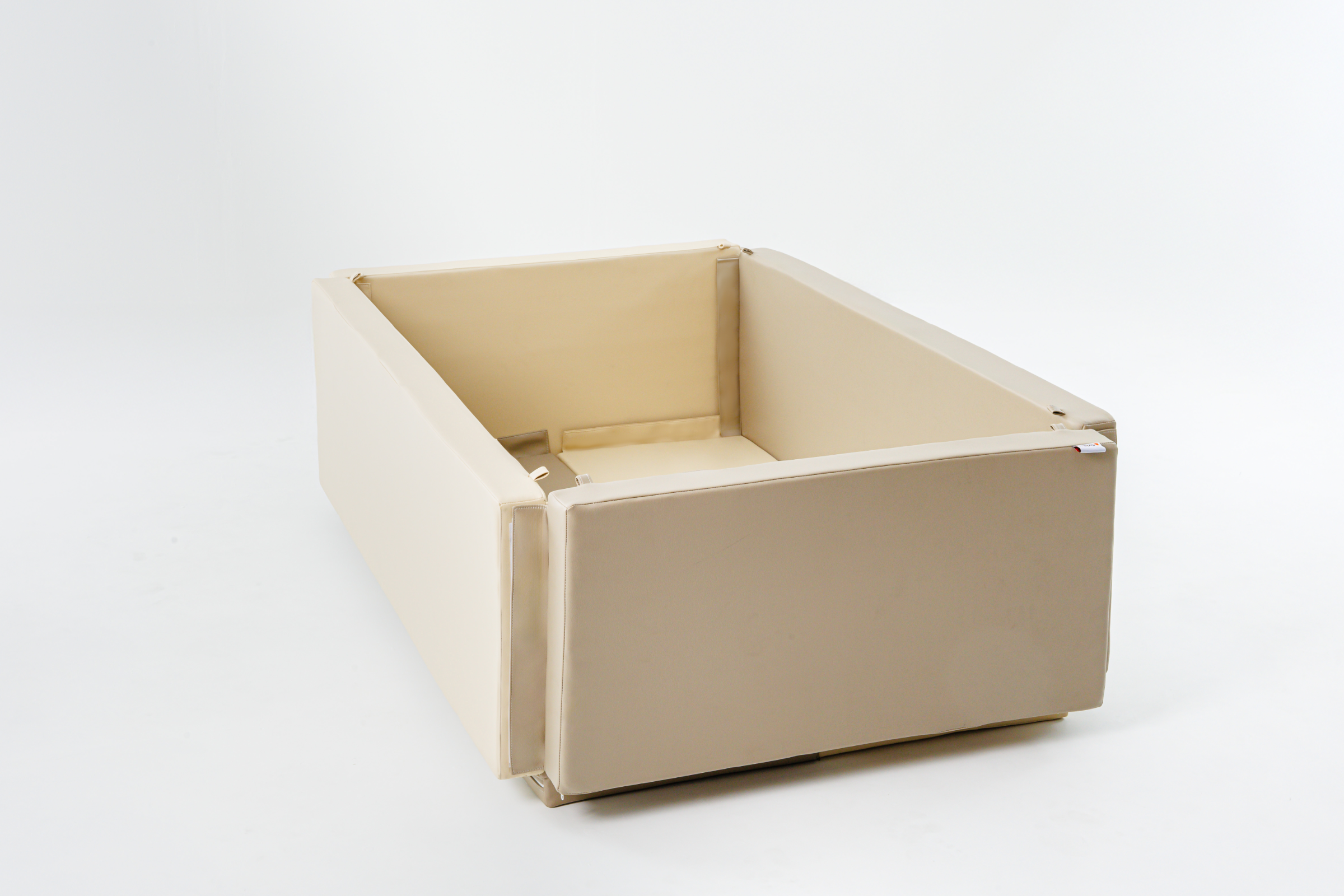 Cubbie Bumper Bed - Long 100 x 150